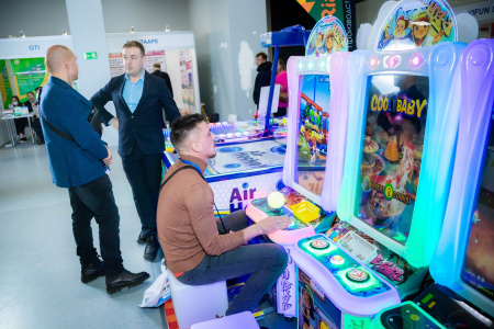 Детский игровой аппарат Вертикальный Экран "Паркур 4В1"